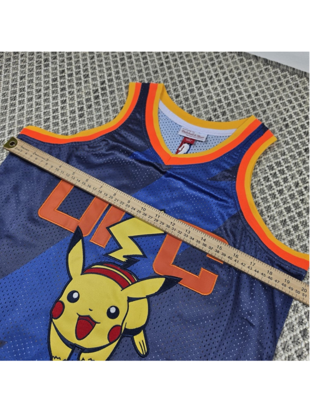 Shai Gilgeous-Alexander OKC Thunder Custom Pikachu Jersey S Mitchell & Ness - Picture 7 of 8